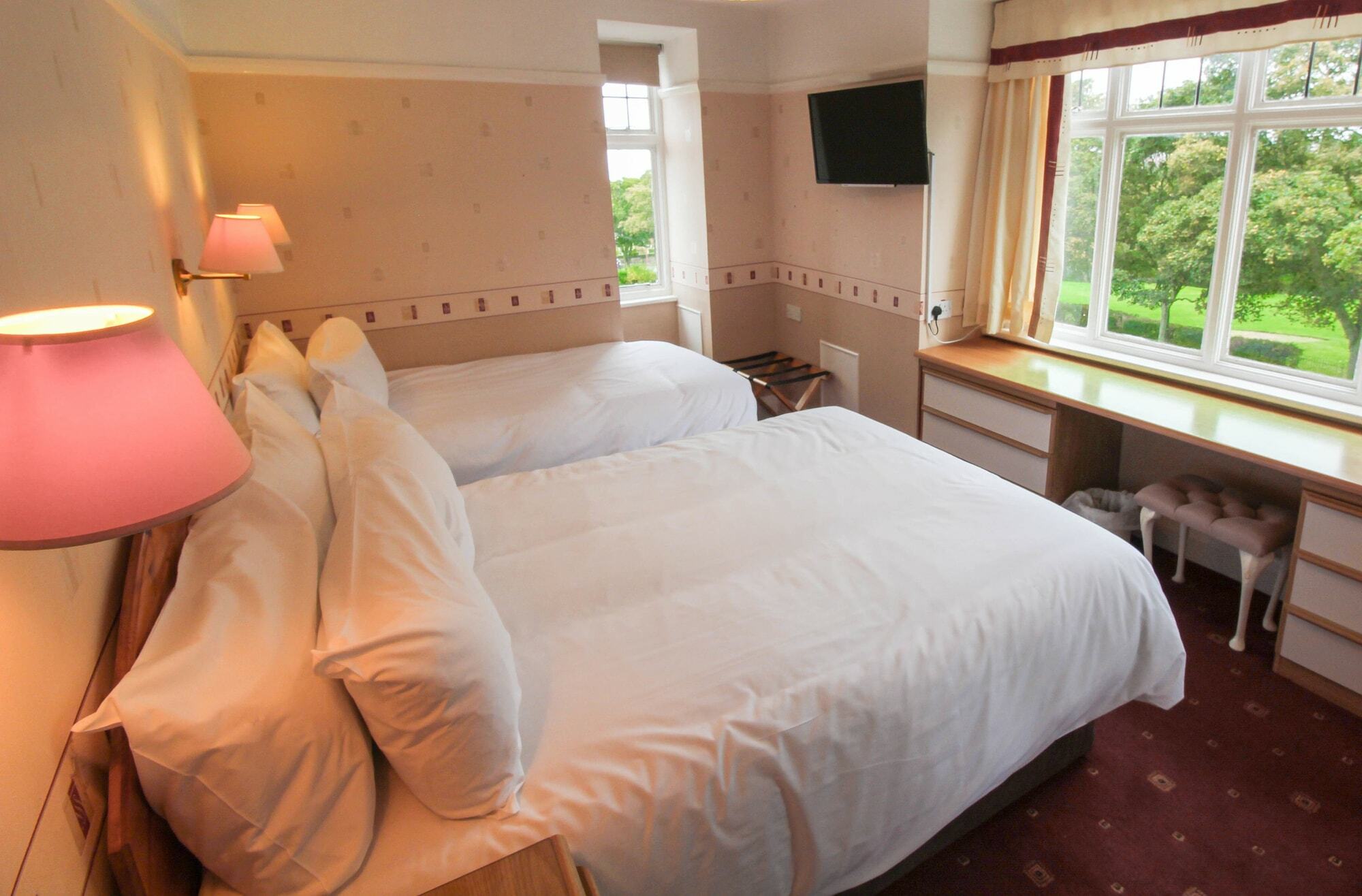Ryndle Court Hotel Scarborough Eksteriør bilde